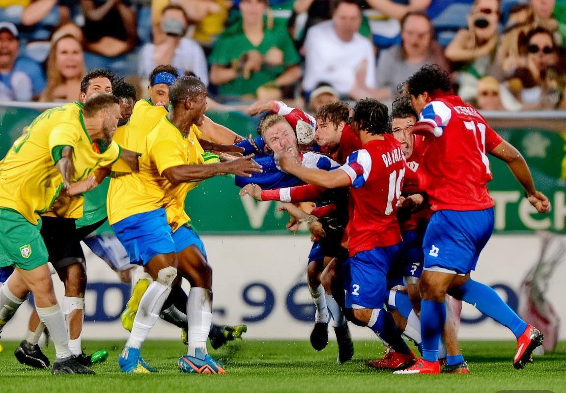 美洲金杯巴美对决：激战回顾与战术解析(图4)